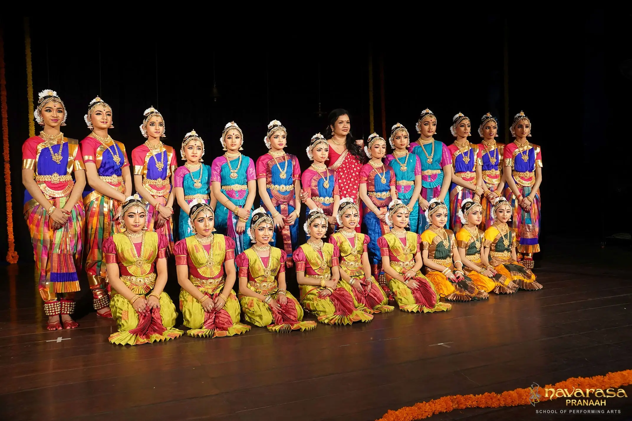 Jyothi Rajesh with Students